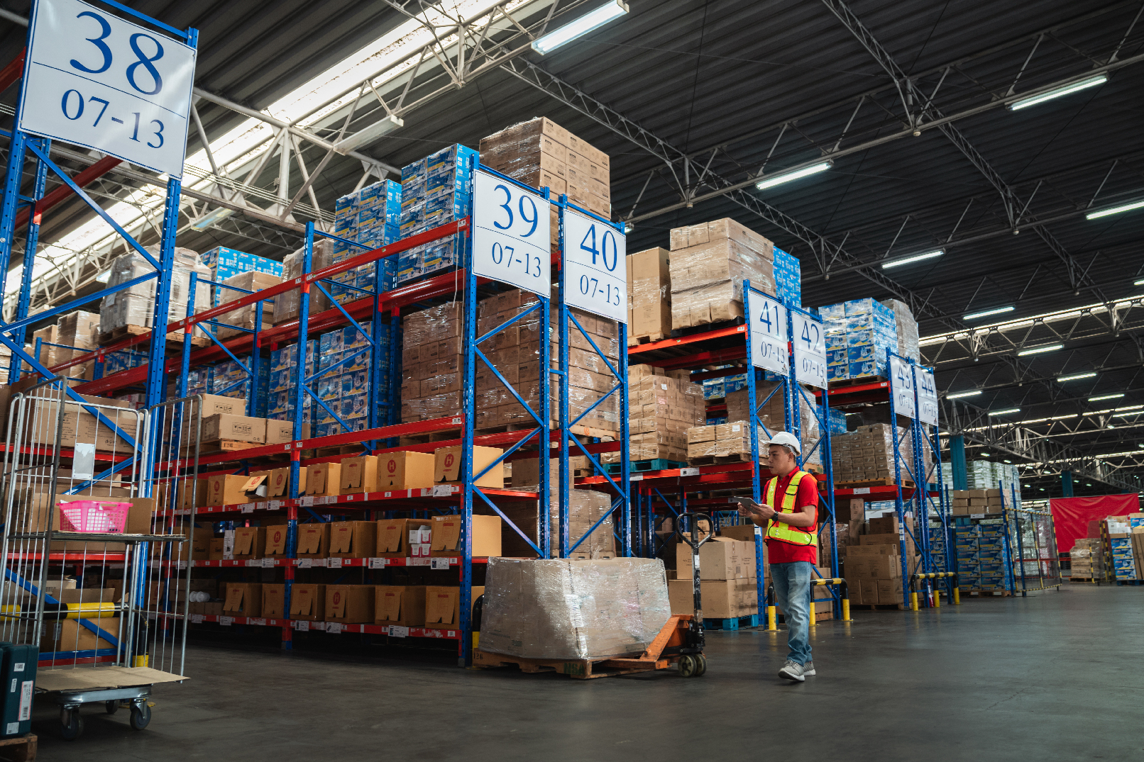 warehouse workers-walking-to-check-details-stock-p-2023-11-27-05-33-29-utc
